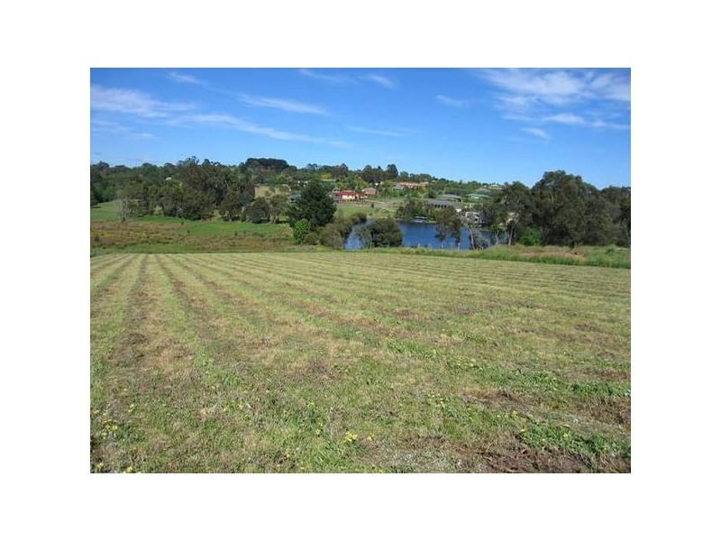 23 Fernery Boulevard, Warragul VIC 3820