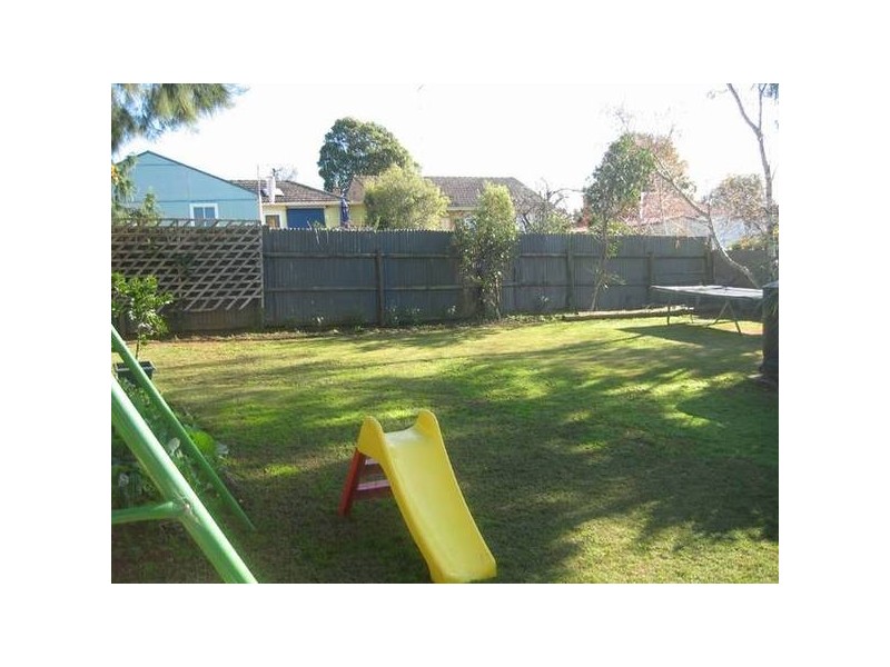 11 Montrose, Warragul VIC 3820