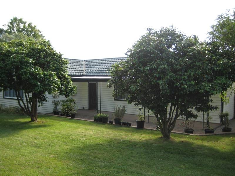 909 Princes Way, Drouin VIC 3818