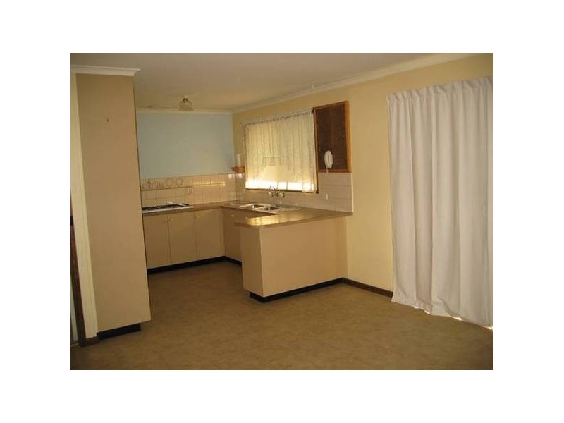 78 Church Street, Drouin VIC 3818