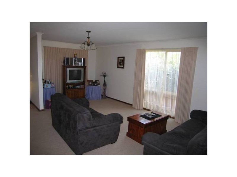 15 Mitchell Court, Warragul VIC 3820