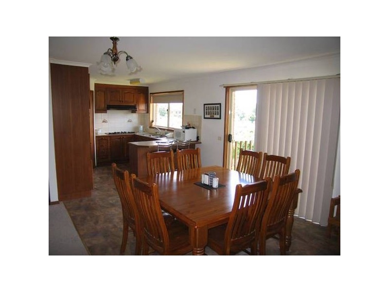 15 Mitchell Court, Warragul VIC 3820