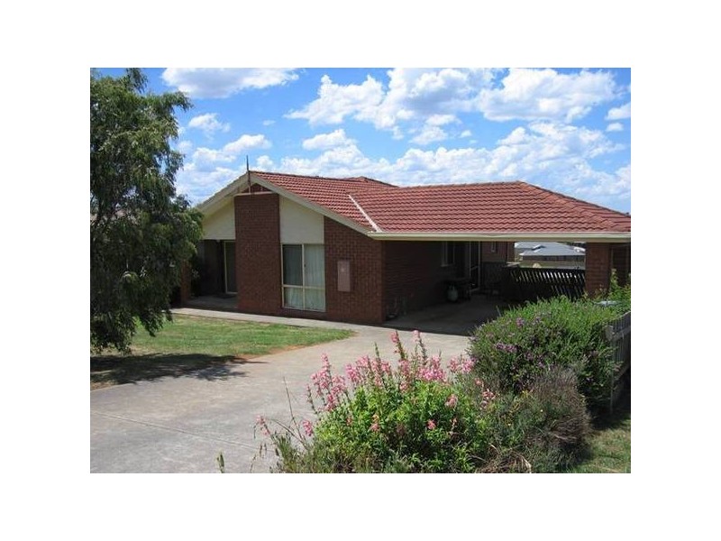 15 Mitchell Court, Warragul VIC 3820