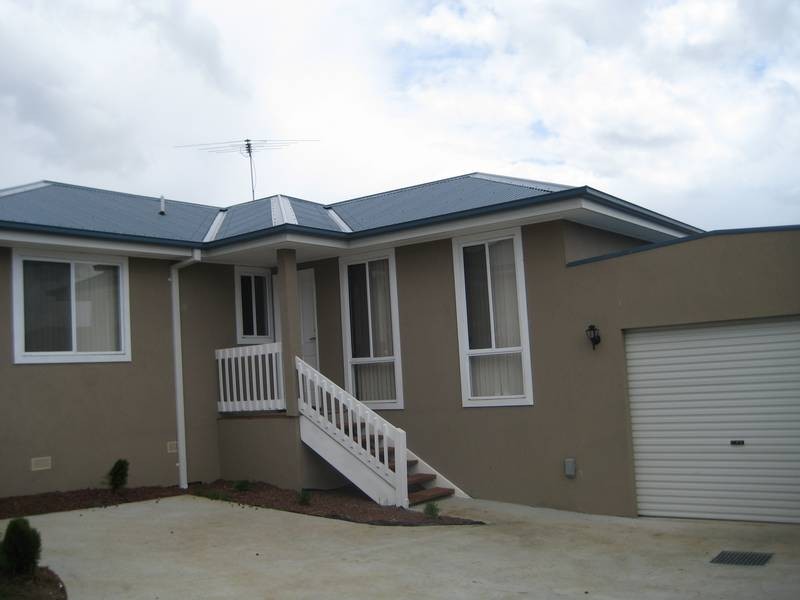 2/19 Jamieson Street, Warragul VIC 3820