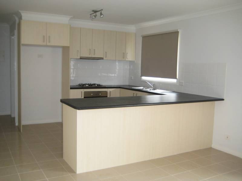 2/19 Jamieson Street, Warragul VIC 3820