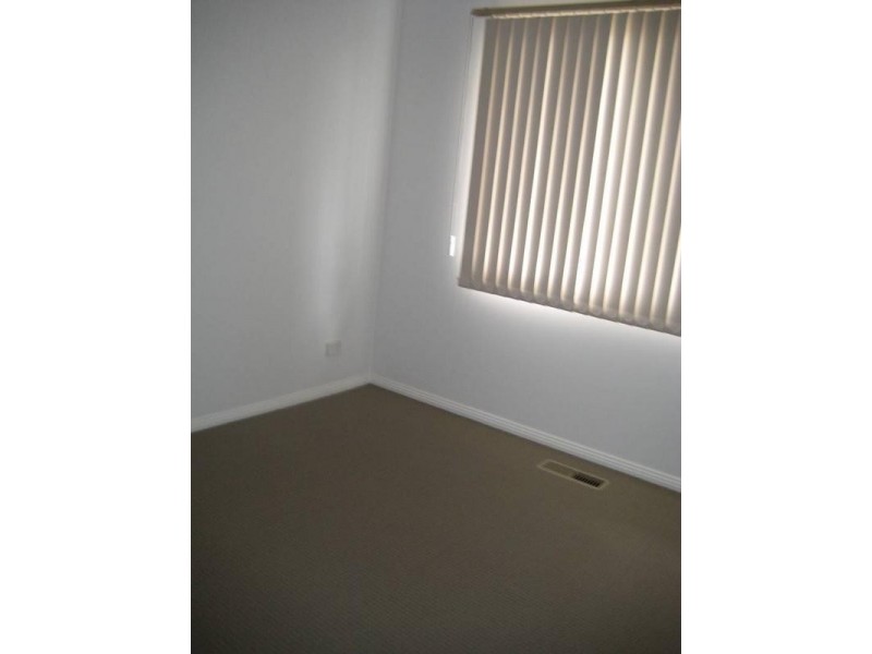 2/19 Jamieson Street, Warragul VIC 3820