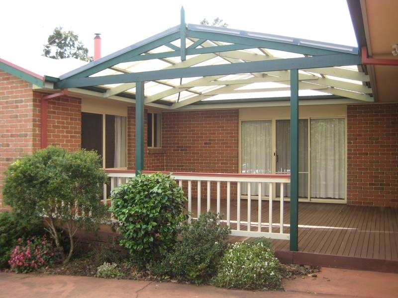 10 Jackson Drive, Drouin VIC 3818