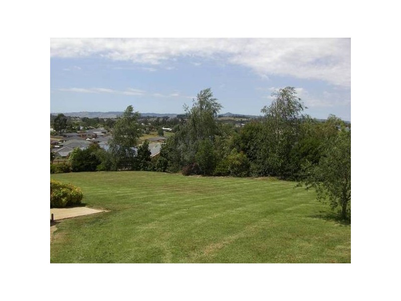 24 Lilleys Road, Warragul VIC 3820