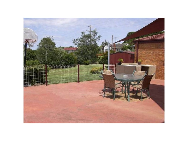 24 Lilleys Road, Warragul VIC 3820