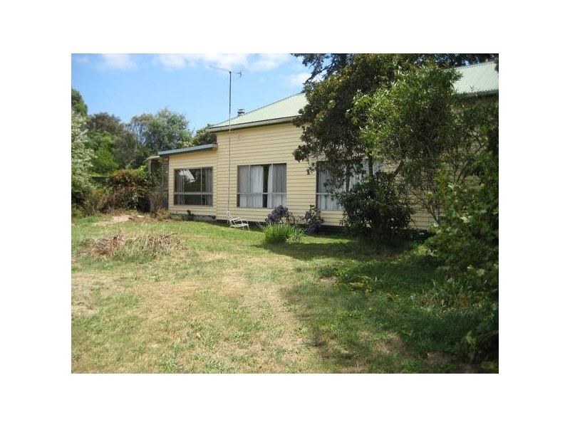1143 Hazledean Road, Ellinbank VIC 3821