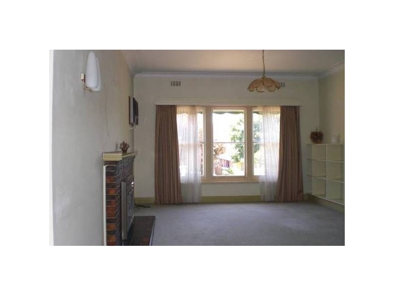 86 Clifford Street, Warragul VIC 3820