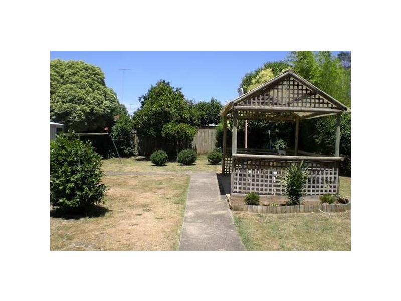 84 Clifford Street, Warragul VIC 3820