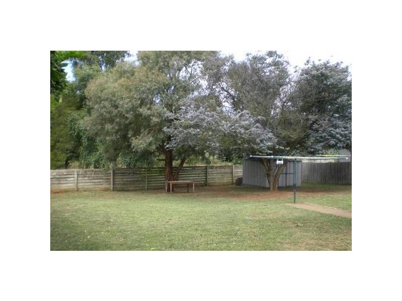 13 Hayes Drive, Warragul VIC 3820