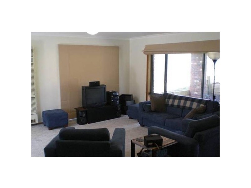 13 Hayes Drive, Warragul VIC 3820