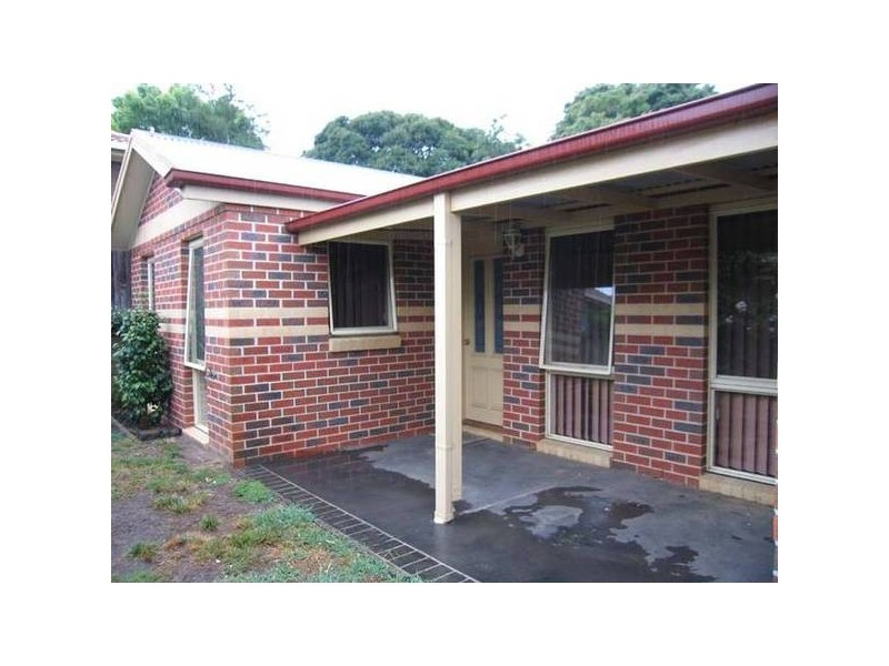 2/6 Colin Street, Warragul VIC 3820