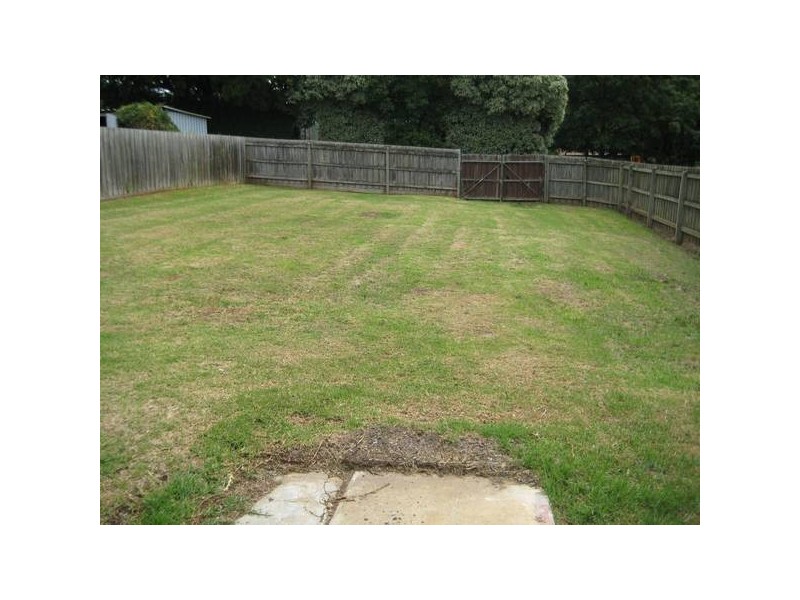 15 Kent Street, Warragul VIC 3820