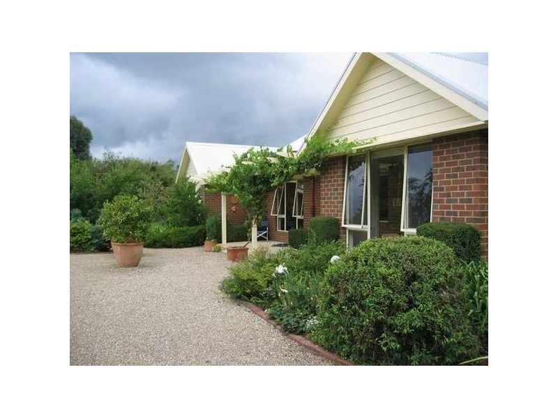 1A Massimo Court, Drouin VIC 3818