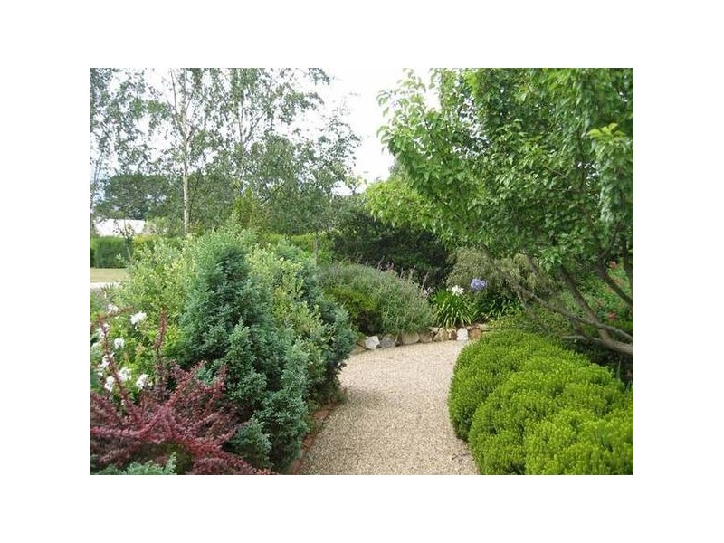 1A Massimo Court, Drouin VIC 3818