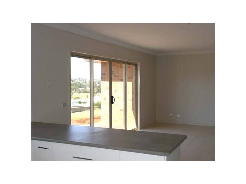 125 Grange Crescent, Warragul VIC 3820