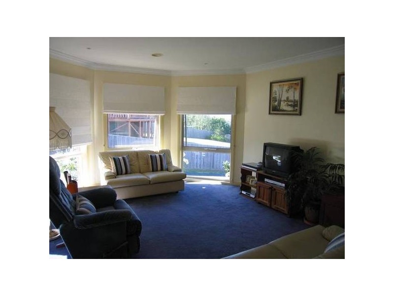 11 Cherrywood Place, Warragul VIC 3820