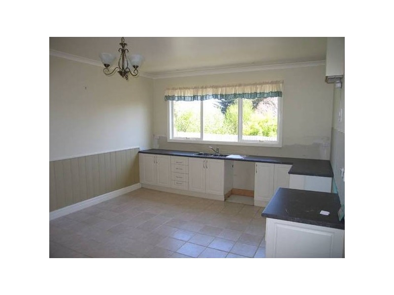 20 Pedder Street, Darnum VIC 3822