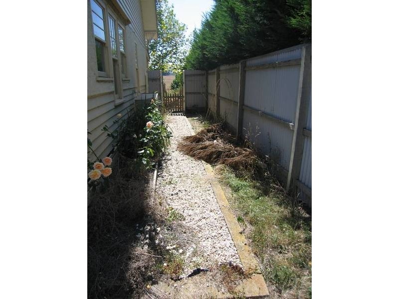 20 Pedder Street, Darnum VIC 3822