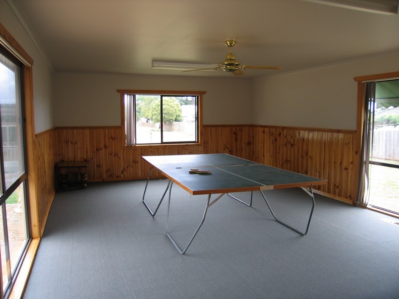 54 Gaul Avenue, Darnum VIC 3822