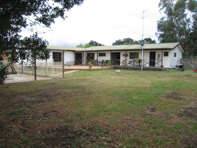 54 Gaul Avenue, Darnum VIC 3822