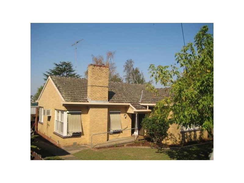 4 Gay Court, Warragul VIC 3820