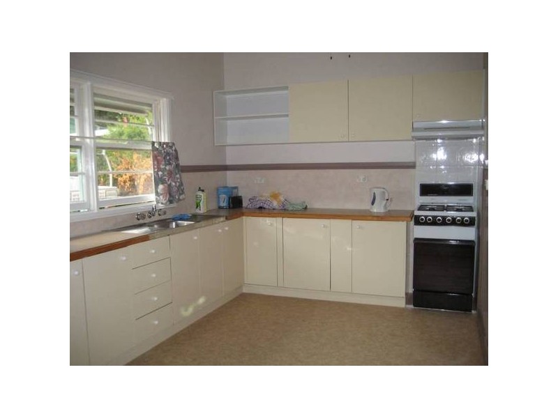 29 Normanby Street, Warragul VIC 3820