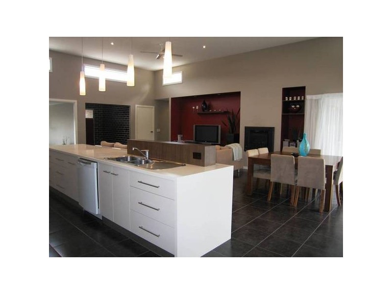 4 Ramsay Court, Warragul VIC 3820