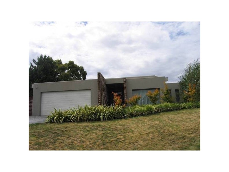 4 Ramsay Court, Warragul VIC 3820