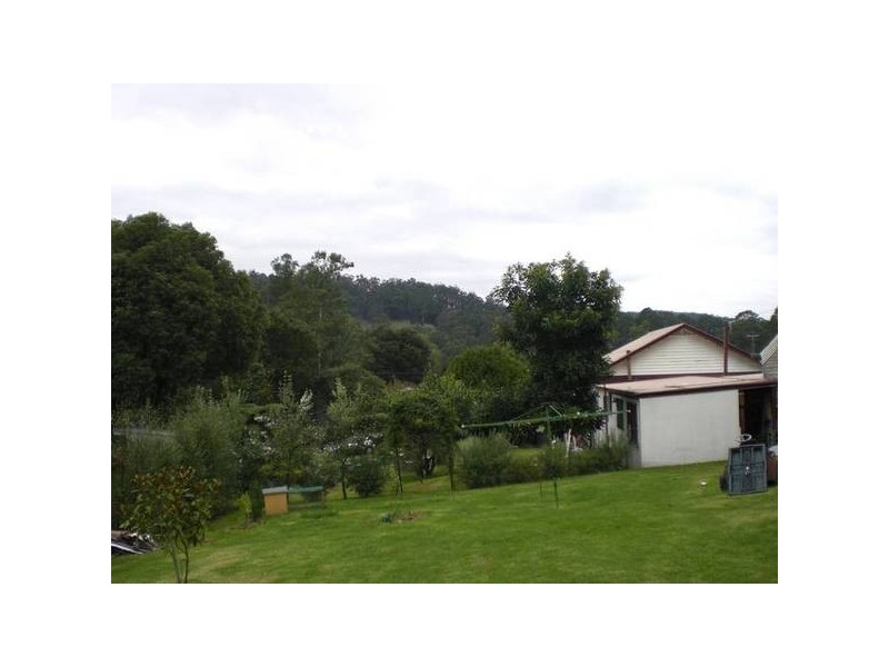 1 Loch Cres, Noojee VIC 3833