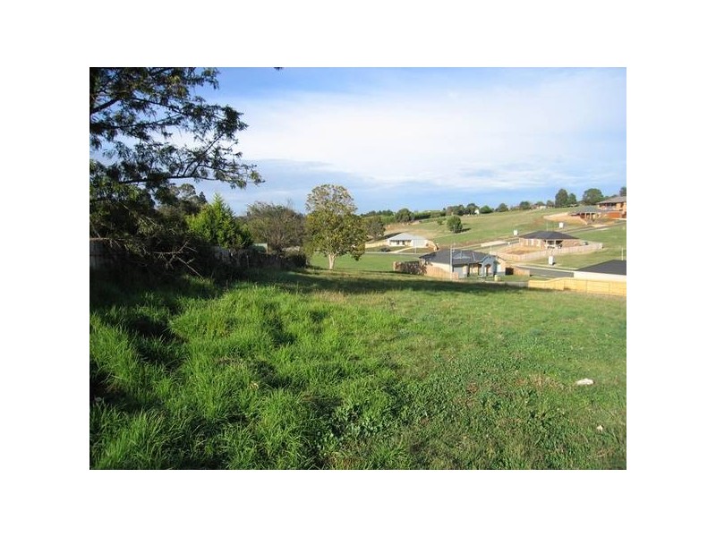 2 Sturt Place, Warragul VIC 3820