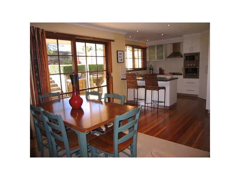 61 Waratah Drive, Warragul VIC 3820