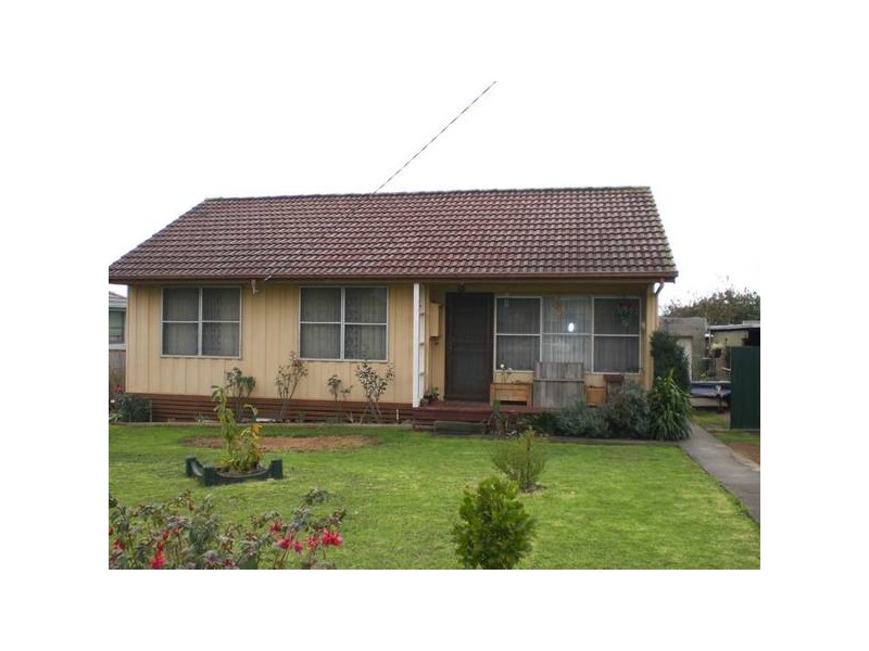 16 Pettit Street, Warragul VIC 3820