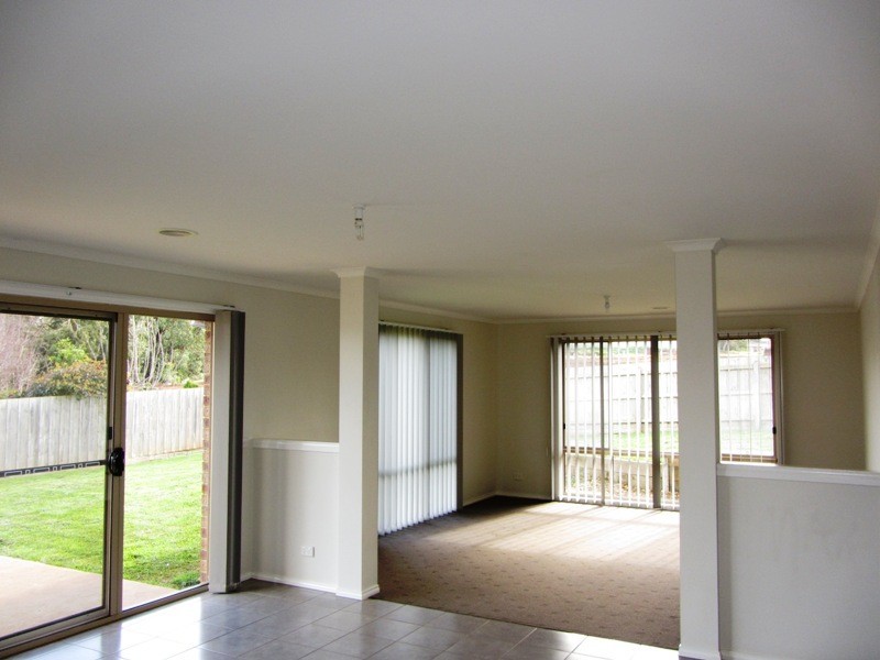 7 Davey Drive, Drouin VIC 3818