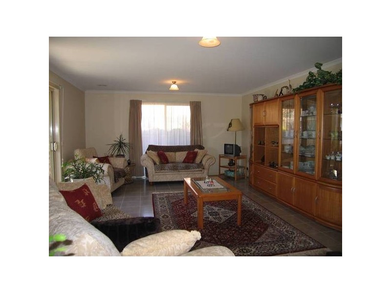 19 Glendon Drive, Warragul VIC 3820