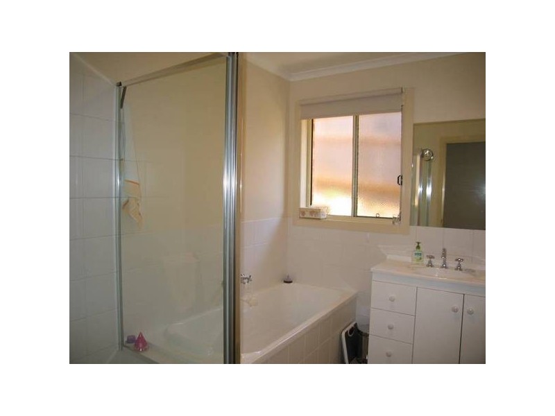 19 Glendon Drive, Warragul VIC 3820