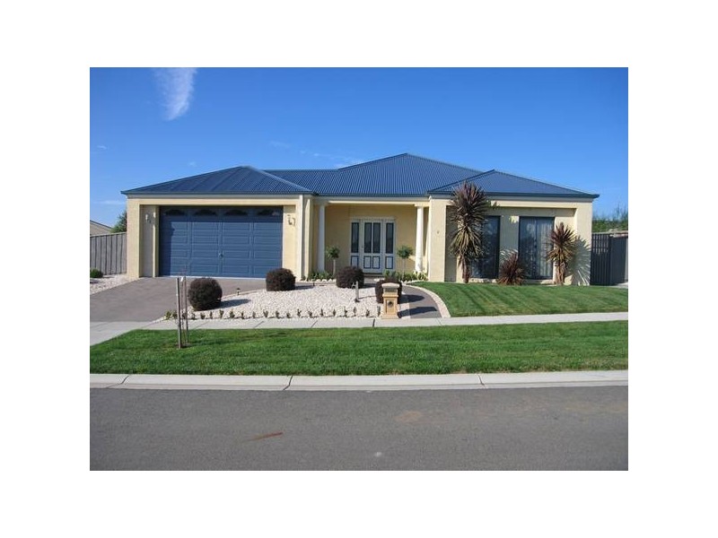 2 Grosvenor Court, Warragul VIC 3820