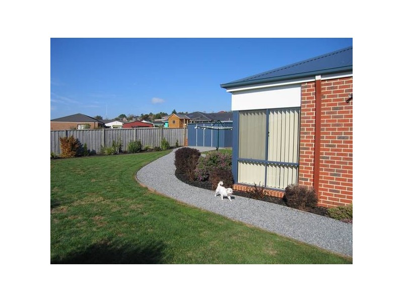 2 Grosvenor Court, Warragul VIC 3820