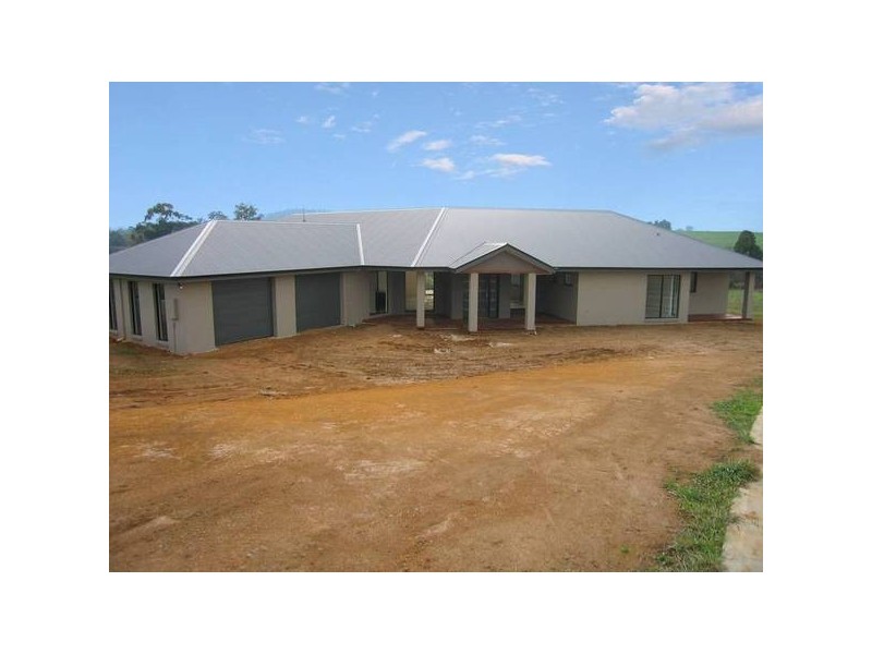 66 Grange Crescent, Warragul VIC 3820