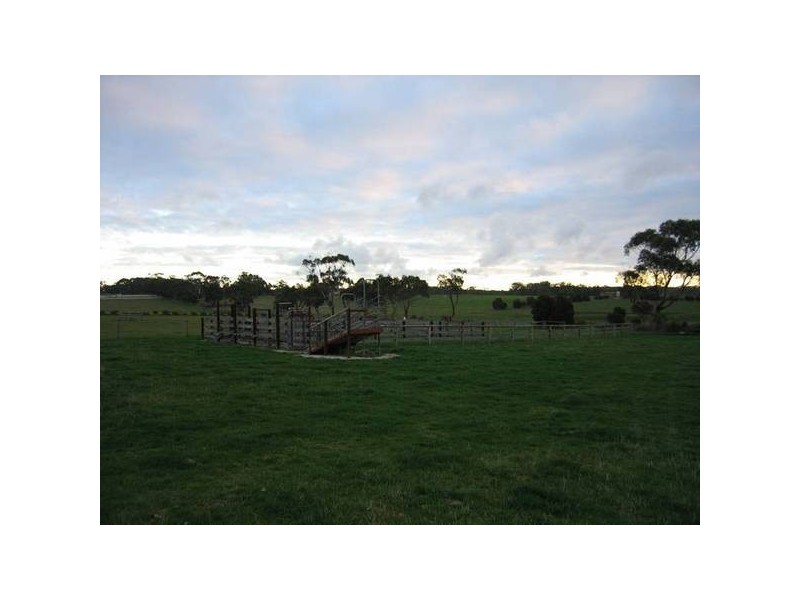 3 Mt Lyall Road, Nyora VIC 3987