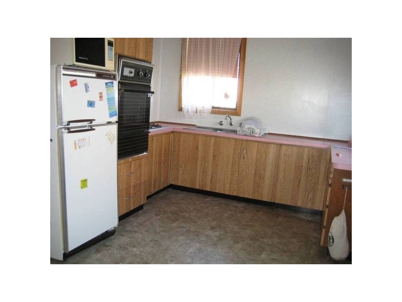 17 Fenton Street, Warragul VIC 3820