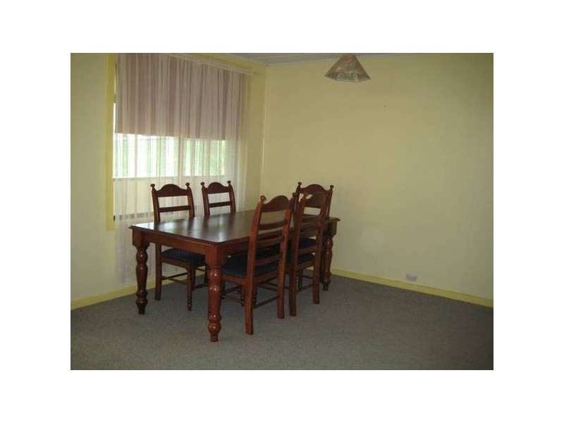 17 Fenton Street, Warragul VIC 3820