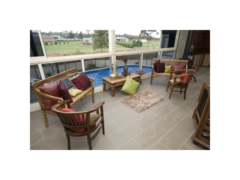 20 Moroka Drive, Warragul VIC 3820