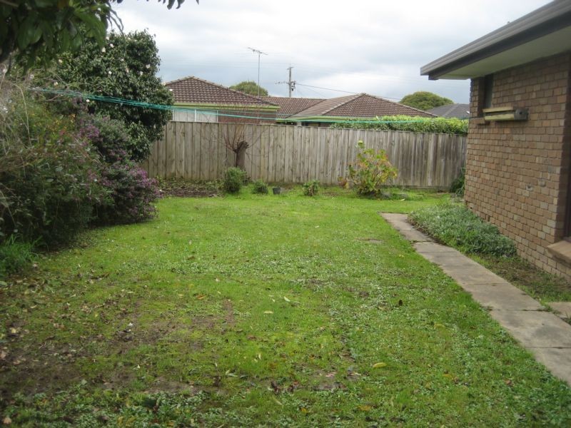 23 Johnson Avenue, Drouin VIC 3818