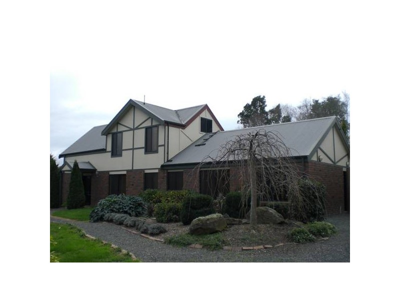 6 Dywerstead Street, Buln Buln VIC 3821