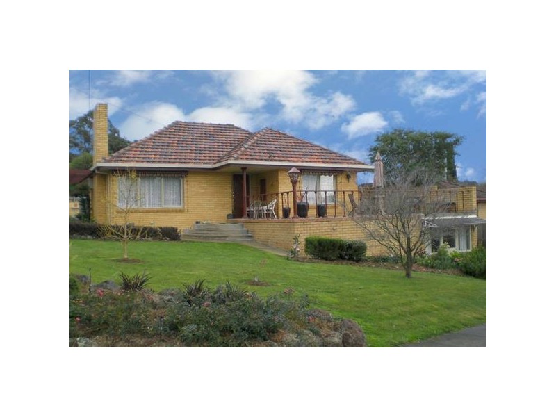 327 Normanby Street, Warragul VIC 3820