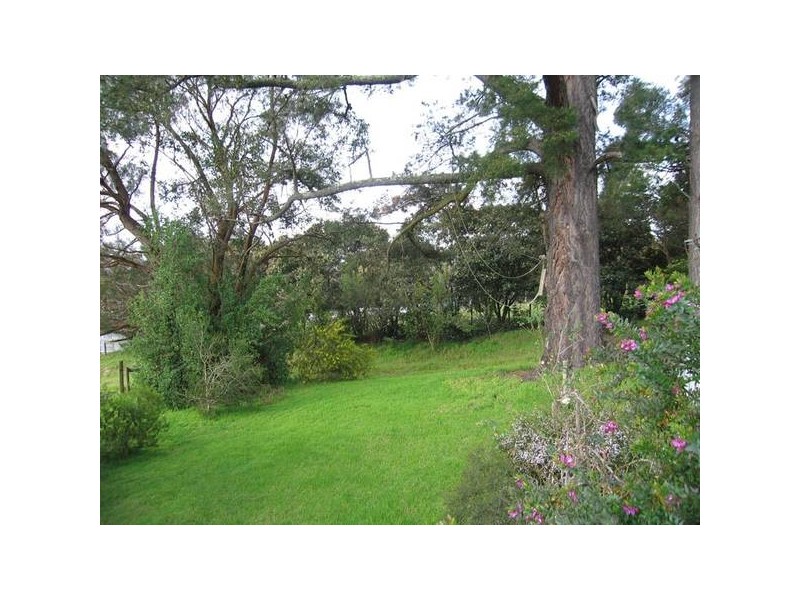 155 Old Sale Road, Drouin West VIC 3818